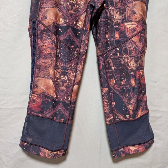 Calia Women's Printed Capri Length Leggings Blue Mesh Pockets Size Medium - Picture 3 of 6